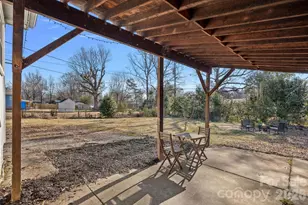 4314 Oak Forest Dr, Charlotte, NC 28215 - Photo 19