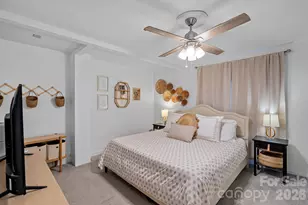 4314 Oak Forest Dr, Charlotte, NC 28215 - Photo 13