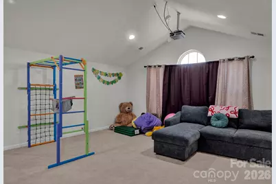 11587 Macallano Drive, Charlotte, NC 28215 - Photo 37