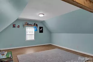 11587 Macallano Dr, Charlotte, NC 28215 - Photo 43