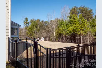11587 Macallano Drive, Charlotte, NC 28215 - Photo 47