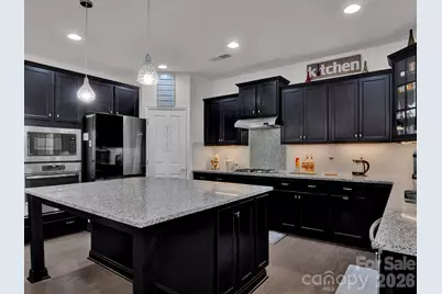 11587 Macallano Drive, Charlotte, NC 28215 - Photo 17