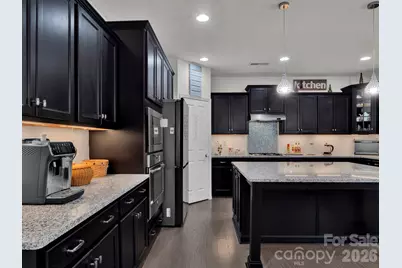 11587 Macallano Drive, Charlotte, NC 28215 - Photo 19