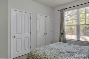 11587 Macallano Dr, Charlotte, NC 28215 - Photo 23