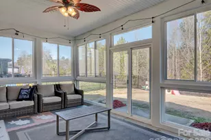 11587 Macallano Dr, Charlotte, NC 28215 - Photo 27