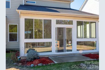 11587 Macallano Drive, Charlotte, NC 28215 - Photo 25