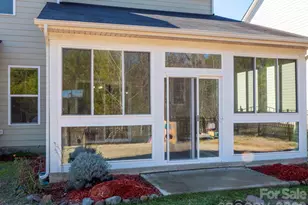 11587 Macallano Dr, Charlotte, NC 28215 - Photo 25