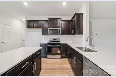 7636 Bainbridge Road, Sherrills Ford, NC 28673 - Photo 9