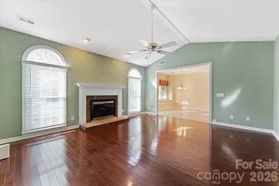 425 Clairview Lane, Matthews, NC 28105 - Photo 19