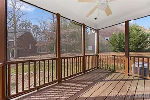 425 Clairview Ln, Matthews, NC 28105 - Photo 35