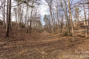 425 Clairview Ln, Matthews, NC 28105 - Photo 45