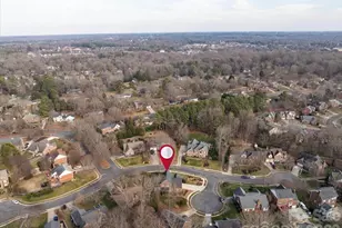 425 Clairview Ln, Matthews, NC 28105 - Photo 39