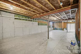 15828 Vale Ridge Dr, Charlotte, NC 28278 - Photo 29