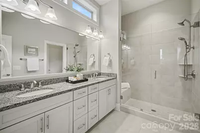 15828 Vale Ridge Drive, Charlotte, NC 28278 - Photo 21