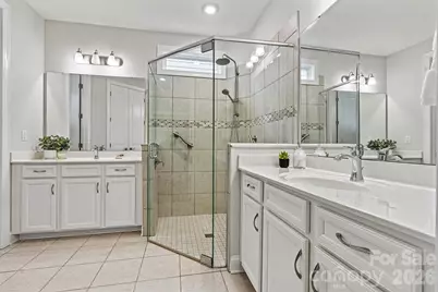 7315 Surprise Court, Charlotte, NC 28215 - Photo 23