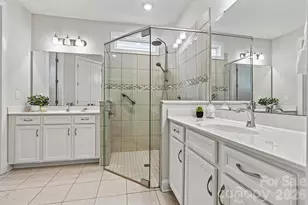 7315 Surprise Ct, Charlotte, NC 28215 - Photo 23