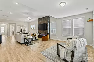 7315 Surprise Ct, Charlotte, NC 28215 - Photo 17