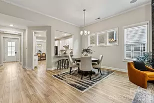 7315 Surprise Ct, Charlotte, NC 28215 - Photo 13