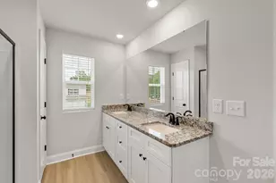 6730 Fairford Dr, Charlotte, NC 28215 - Photo 13