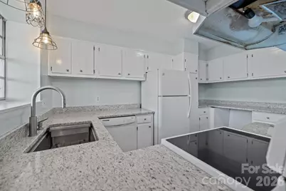 2638 Park Road #H, Charlotte, NC 28209 - Photo 11