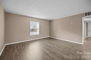 2638 Park Rd, Charlotte, NC 28209 - Photo 3