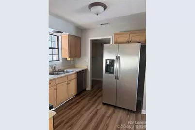 1653 20th Avenue Court NE, Hickory, NC 28601 - Photo 9