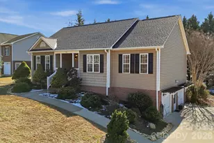 116 Deer Creek Dr, Hudson, NC 28638 - Photo 3