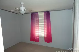 127 Mallardwood Dr, Mt Ulla, NC 28125 - Photo 5