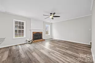 11440 Laurel View Dr, Charlotte, NC 28273 - Photo 9