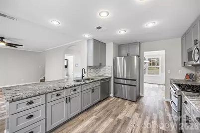 11440 Laurel View Drive, Charlotte, NC 28273 - Photo 13