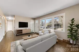 64 Pleasant Ridge Dr, Asheville, NC 28805 - Photo 5