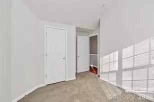 2134 Cindy Creek Ln, Charlotte, NC 28216 - Photo 19