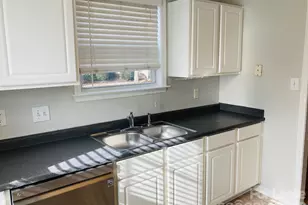 8004 Strandhill Rd, Huntersville, NC 28078 - Photo 9