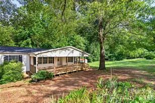 388 Chinquapin Ln, Mount Ulla, NC 28125 - Photo 3