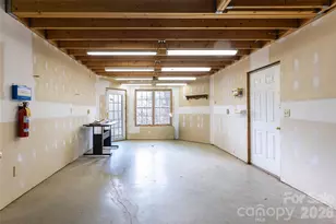 65 Timber Park Dr, Black Mountain, NC 28711 - Photo 37