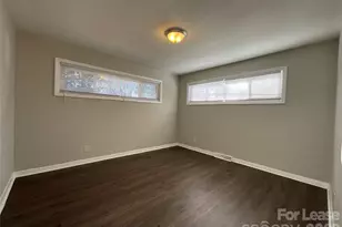 520 Blendwood Dr, Charlotte, NC 28215 - Photo 9