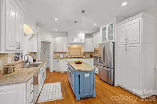 206 Pear Tree Ct, Fort Mill, SC 29715 - Photo 13