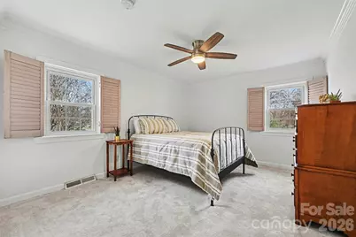 100 Dovershire Road, Charlotte, NC 28270 - Photo 9