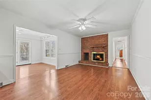 100 Dovershire Rd, Charlotte, NC 28270 - Photo 7