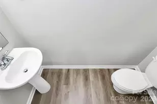 7113 Somerford Rd, Charlotte, NC 28215 - Photo 3