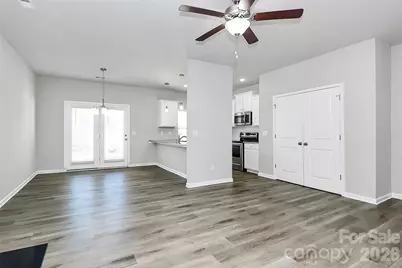 7113 Somerford Road, Charlotte, NC 28215 - Photo 9