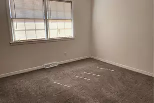 601 Camrose Dr, Charlotte, NC 28215 - Photo 7