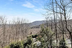 556/558 Thorncliff Dr, Seven Devils, NC 28604 - Photo 13