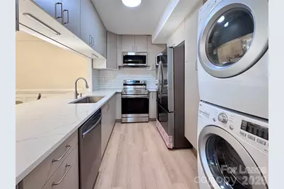 19901 Henderson Road #M, Cornelius, NC 28031 - Photo 7