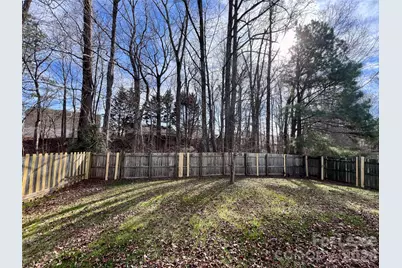 12128 Stewarts Crossing Drive, Charlotte, NC 28215 - Photo 3