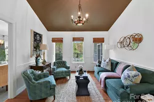 1847 Meadowood Ln, Charlotte, NC 28211 - Photo 9