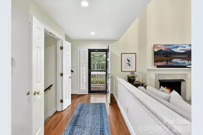 1847 Meadowood Lane, Charlotte, NC 28211 - Photo 5