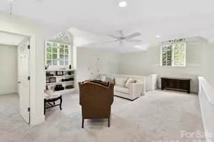 1847 Meadowood Ln, Charlotte, NC 28211 - Photo 25