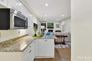 1847 Meadowood Ln, Charlotte, NC 28211 - Photo 35