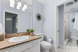 1109 E Morehead St, Charlotte, NC 28204 - Photo 15